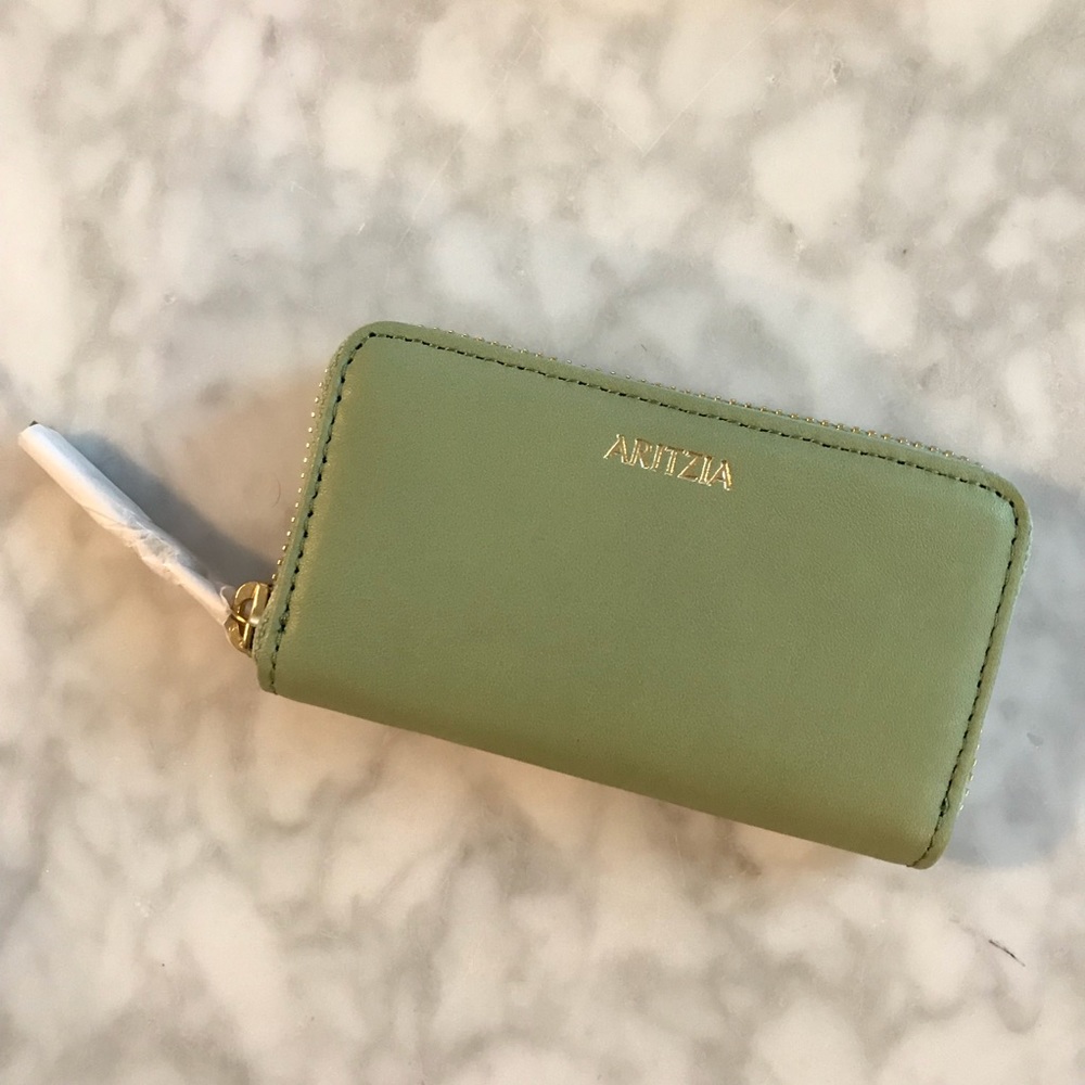 Aritzia Clientele Wallet Cardholder